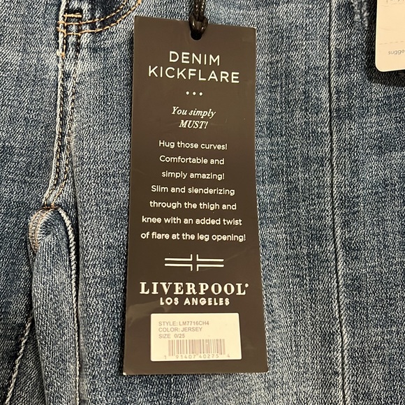 NWT Liverpool Denim KickFlare Raw Hem Jeans Pieced Light Wash Size 25 - Picture 3 of 14
